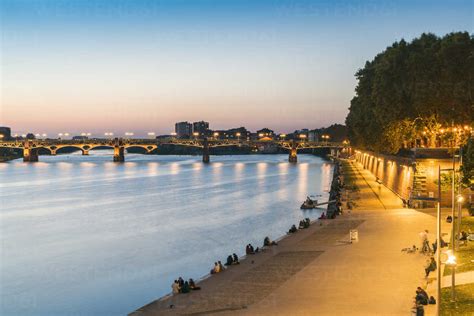 France Haute Garonne Toulouse Garonne River With Pont Saint Pierre