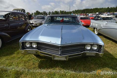 Buick Wildcat 4 Door Hardtop 70 V8 Automatic 365hp 1967