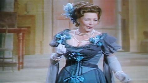 Lyn Kennington Good Old Days 28th Dec 1976 And 17th Jan 1978 Youtube