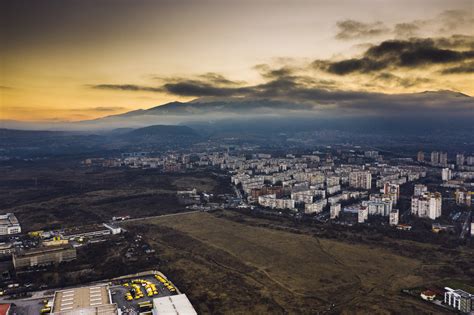 SOFIA | Sky Fort | 202m | 663ft | 47 fl | U/C | Page 10 ...