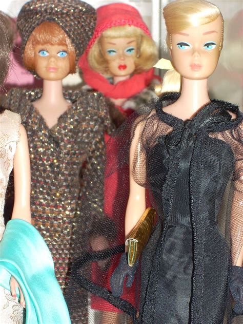 Closeup View O Blonde Swirl Ponytail In Black Magic Ensemble The Titian Bl Midge In Saturday