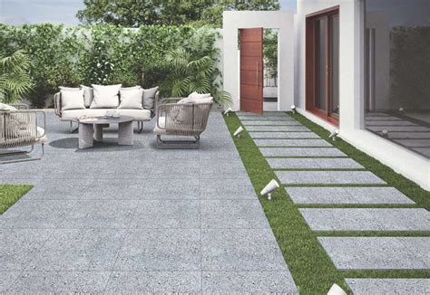 Multicolor Kajaria Vitrified Outdoor Floor Tiles Cm Matte At