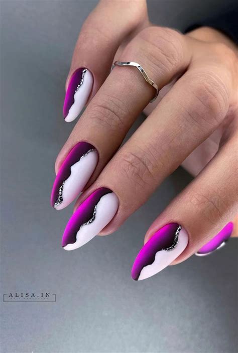 45 Best Fall Nail Ideas 2021 Half White Half Berry Tone Nails