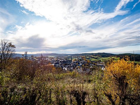 Château Chinon panorama over de Morvan Frankrijk Puur