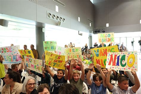 Caixabank Colabora Con La Feria Del Libro De Madrid En El Concurso Los