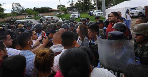 Por ADN identificarán a reclusa que murió quemada en masacre en PNFAS