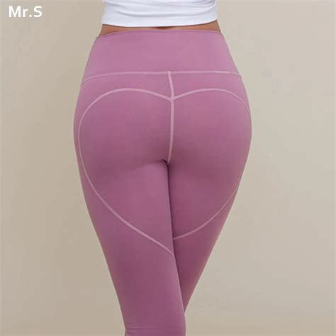 Medium Waist Hip Cruve Booty Legging For Women Sexy Heart Shape Yoga