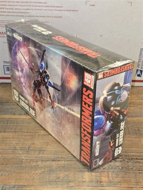 New Sealed Flame Toys Furai Model Kit Windblade Transformers Action