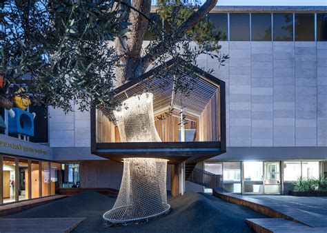 Treehouse Installed In Israel Museum Playground