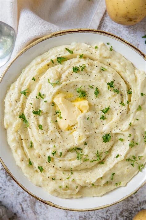 Easy Instant Pot Mashed Potatoes Recipe | Thanksgiving Side Dish