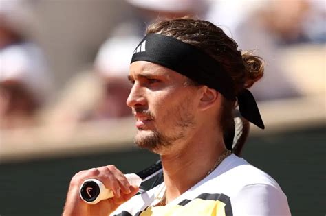 Alexander Zverev Sur Son Retrait De Stuttgart Mon Corps N Est Pas