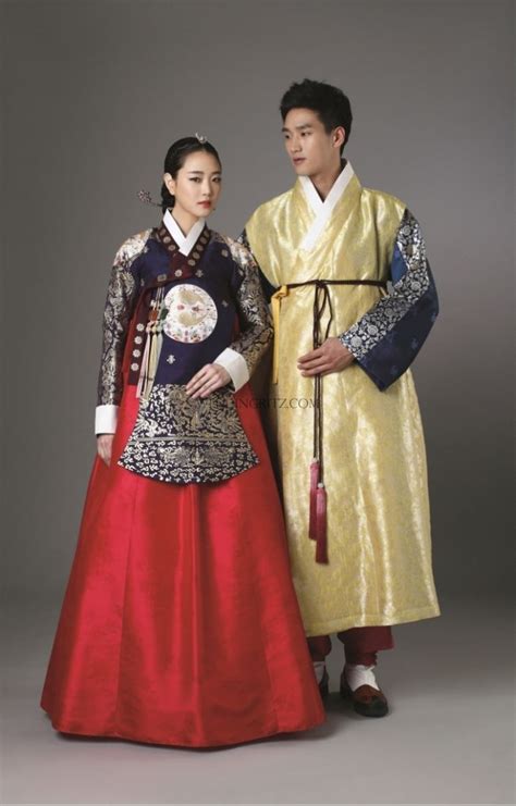 Korean | Korean traditional dress, Traditional korean clothing ...