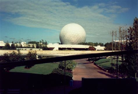 Vintage photos from abandoned disney discovery island – Artofit