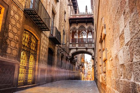 10 Lugares Imprescindibles Que Ver En Barcelona Destino