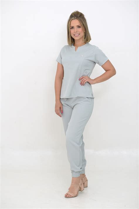 Pijama Cir Rgico Feminino Slim Cinza Claro Jaleca