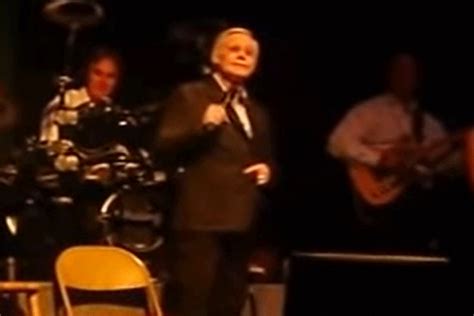 Remember When George Jones Performed His Final Show? | DRGNews