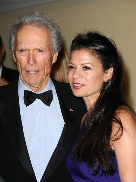 Clint Eastwood Est Officiellement Divorcé Purepeople