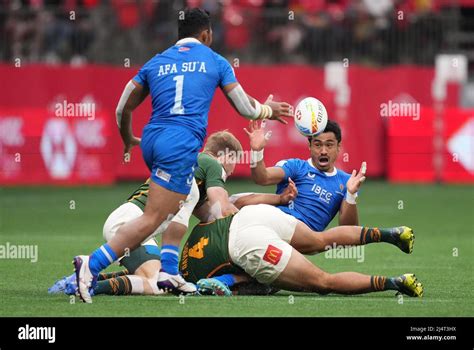 Samoa S Owen Niue Back Right Passes To Vaovasa Afa Sua While