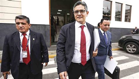 Fiscal Domingo P Rez Fue Operado De Emergencia Por Apendicitis