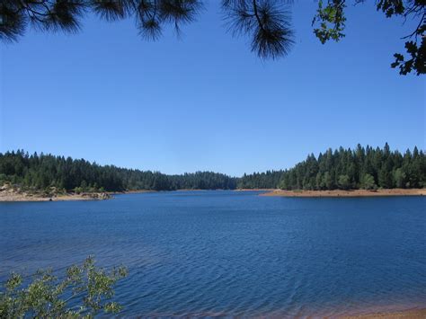 Paradise Ca Paradise Lake Photo Picture Image California At City