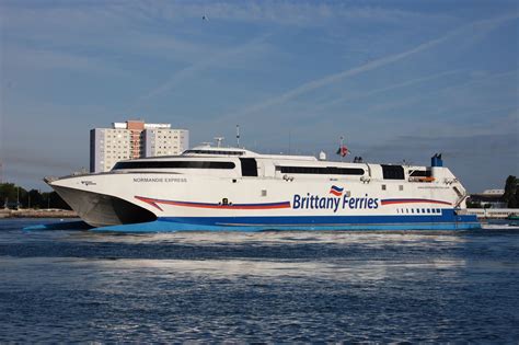 Vmf Uk New High Speed Ferry