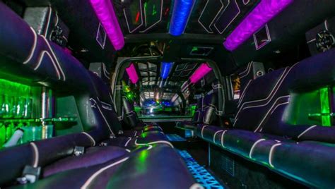 1551767_609209435799944_858507829_n.jpg hummer interior - Hummers In Paradise