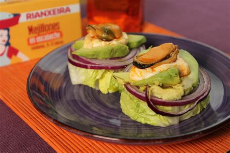 Rianxeira Rodajas De Lechuga Romana Con Mejillones En Escabeche De