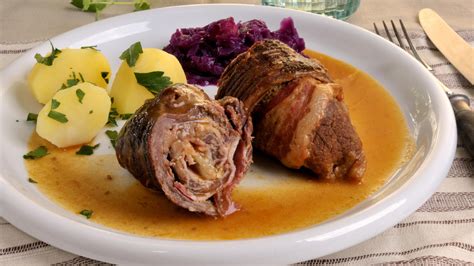 Rouladen Mit Selbstgemachtem Rotkohl Rezept Mit Video Kochbar De