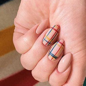 Nail art dautomne 15 idées de manucures tendance