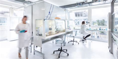 Lab - fully equipped lab space reduces the cost to start a biotech