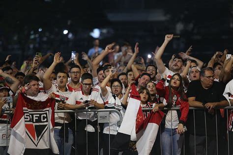 Vai Lotar Luciano Anuncia Parcial De Ingressos Para Estreia Do S O