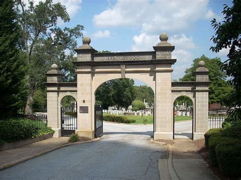 Springwood Cemetery, Greenville