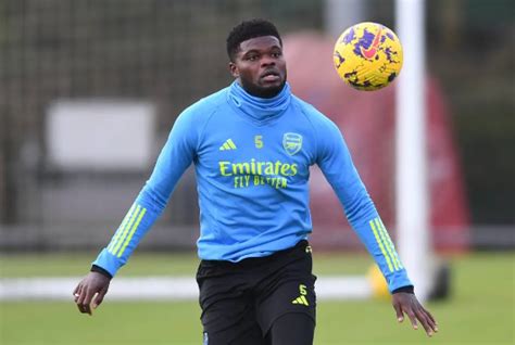 Thomas Partey Returns To Full Team Training After Long Injury Layoff