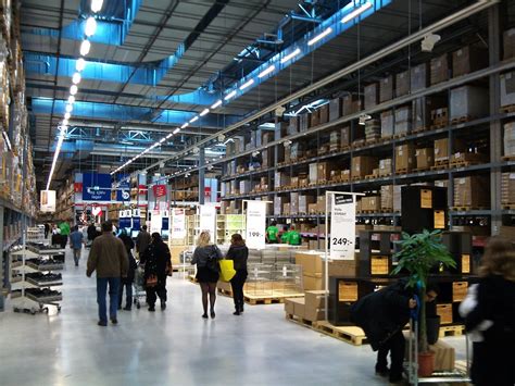 IKEA Malmö Tag-själv-lager | The world's second-largest IKEA… | Flickr