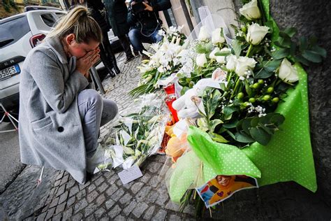 Bambino Morto A Napoli Il Patrigno La Madre Ha Cercato Di Fermarmi