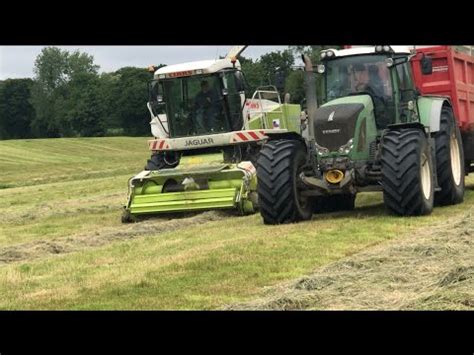 Un 930 Et Une 870 Au Ensilage Dherbe 2022 Au Gaec De Lunion YouTube