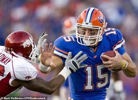 Florida Gators Icon Tim Tebow Was Chased Around By Teammates With Photos Of Naked Women After