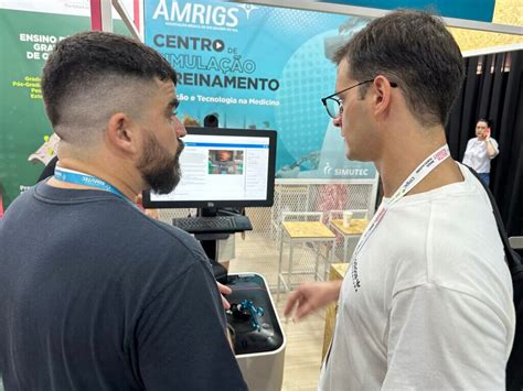 AMRIGS leva inovação e tecnologia médica ao South Summit Brazil 2024