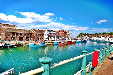 Weymouth Harbour With Images Weymouth Harbour Weymouth England