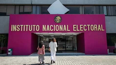 Ine Celebra Que Amlo Cancele Su Conferencia Matutina Por Veda Electoral