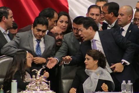 Aprueban Diputados Federales Ley De Instituciones De CrÉdito Bc