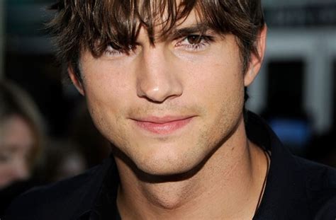 Celebrity Ashton Kutcher Weight Height And Age