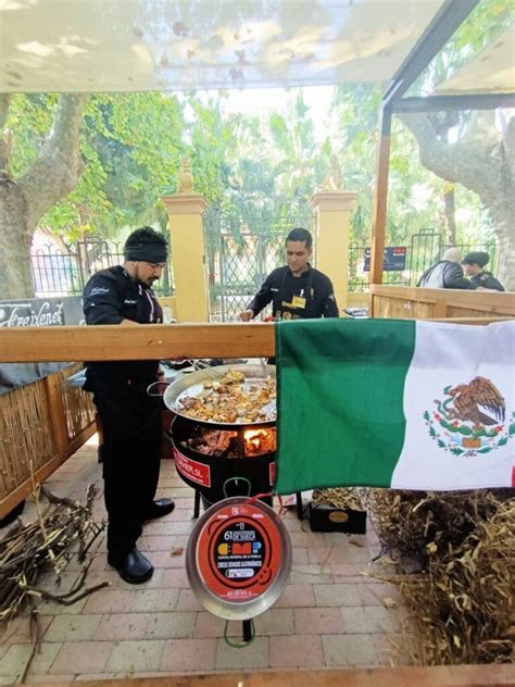 Sabores Ganan Cocineros Mexicanos El Premio A La Mejor Paella Del