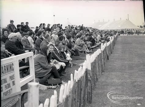 Dagenham Town Show 1965 Showing Audience En Masse On North Side Of