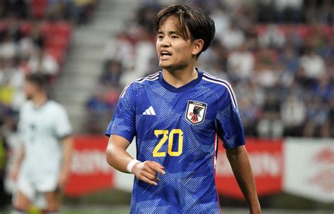 久保建英「ペルーの人たちに謝罪したい」、試合後に交換したユニフォームをピッチへ自身の行動を謝罪し弁明「そんな意図はなかった」 超ワールド