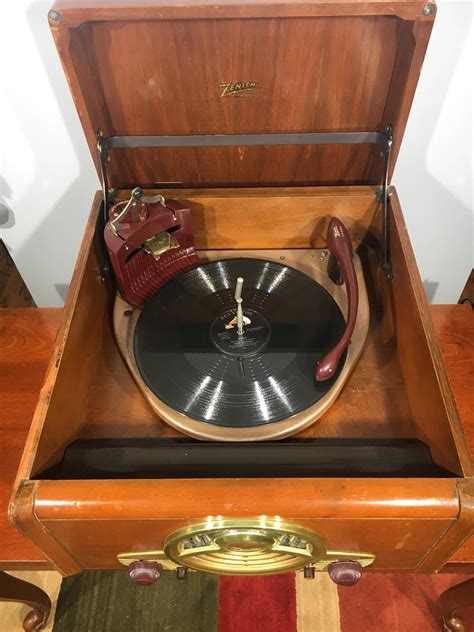 Mid Century Zenith Record Player Zenith 6r886 Long Distance Radio