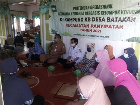 Pertemuan Operasional Ketahanan Keluarga Berbasis Poktan BKL Di Kampung