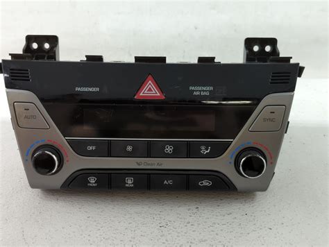 2017 2018 Hyundai Elantra Ac Heater Climate Control 97250 F2231ret