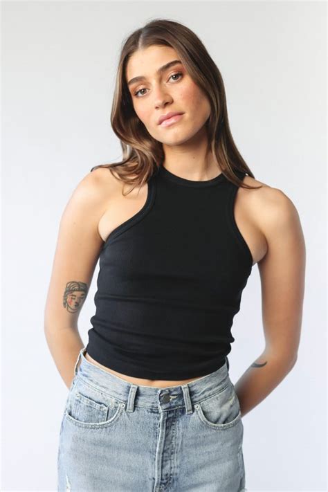 Amelie Top – The Q Street Collective