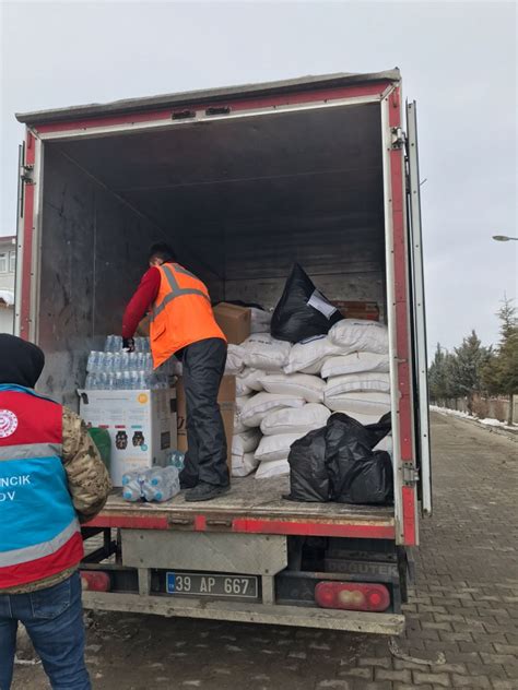 ÜNİVERSİTEMİZİN AFET BÖLGESİNE AYNİ YARDIM KAMPANYASI KAPSAMINDAKİ 3